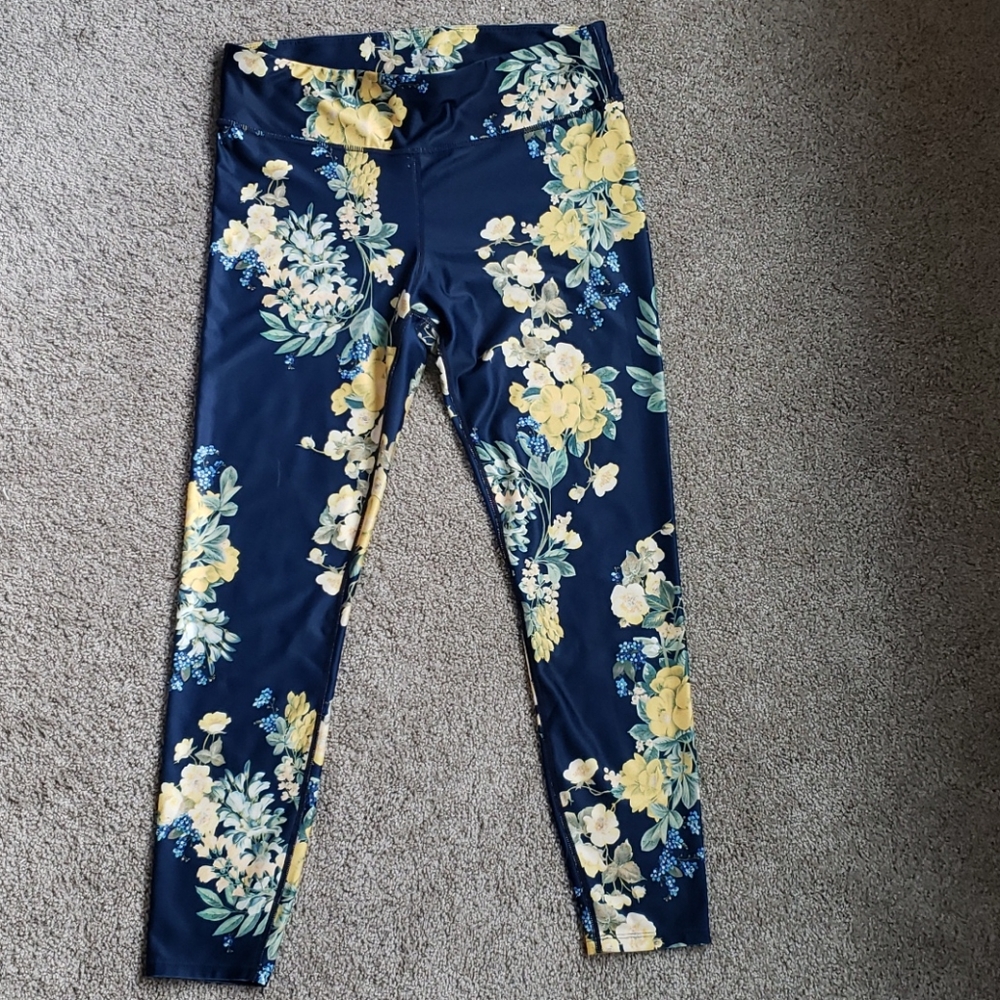 Joy Lab Navy & Yellow floral athletic leggings